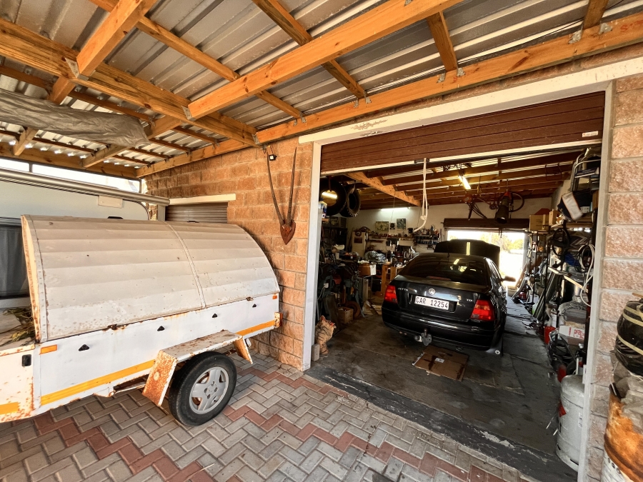 5 Bedroom Property for Sale in Lamberts Bay Western Cape